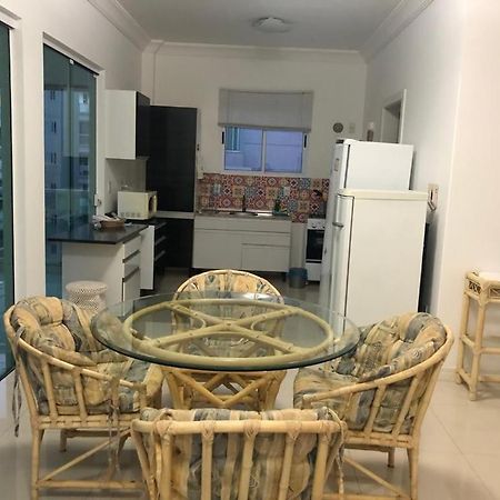 Curtindo Meia Praia Das Alturas Apartamento Itapema Exterior foto